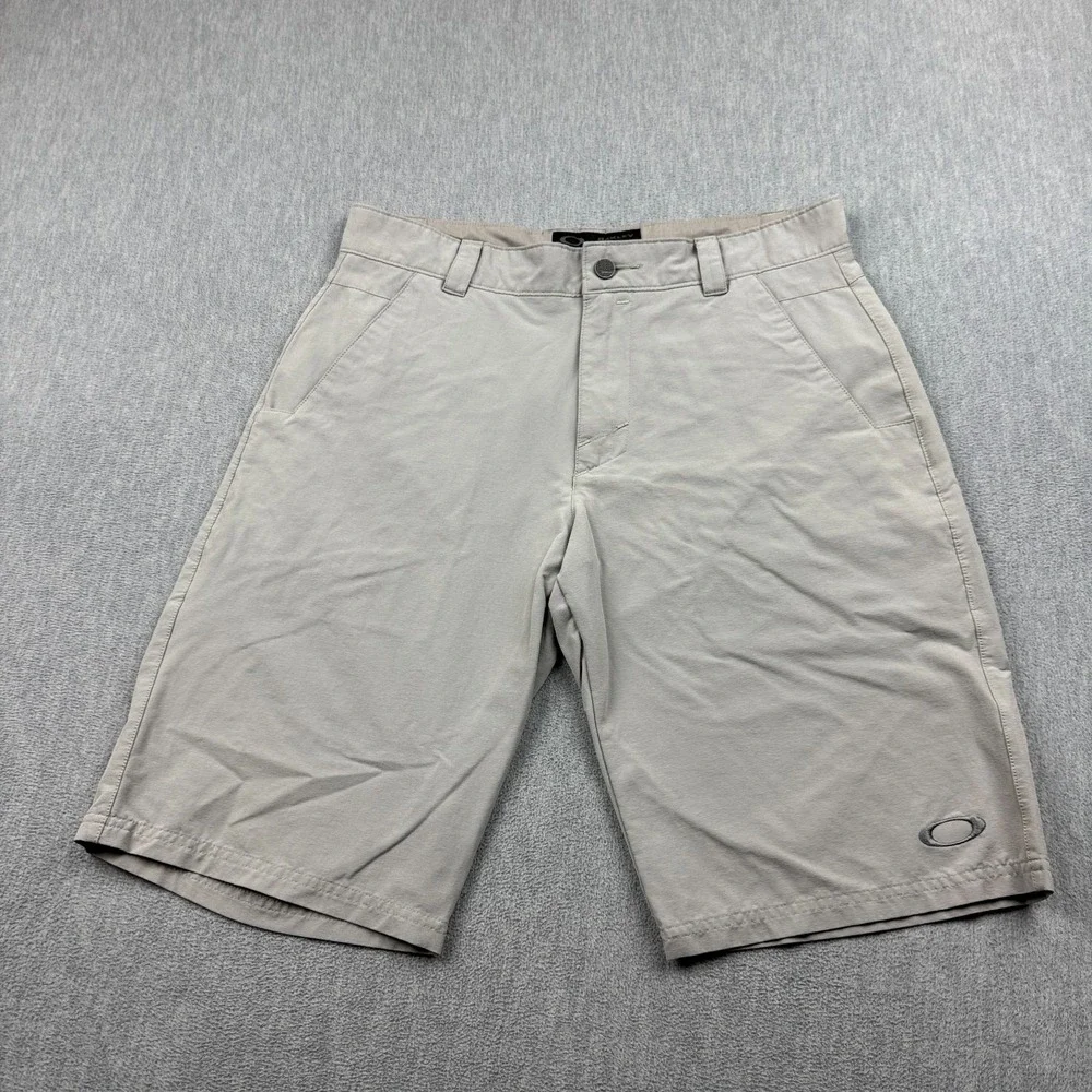 Oakley Shorts Mens 32 Gray Take Golf 12